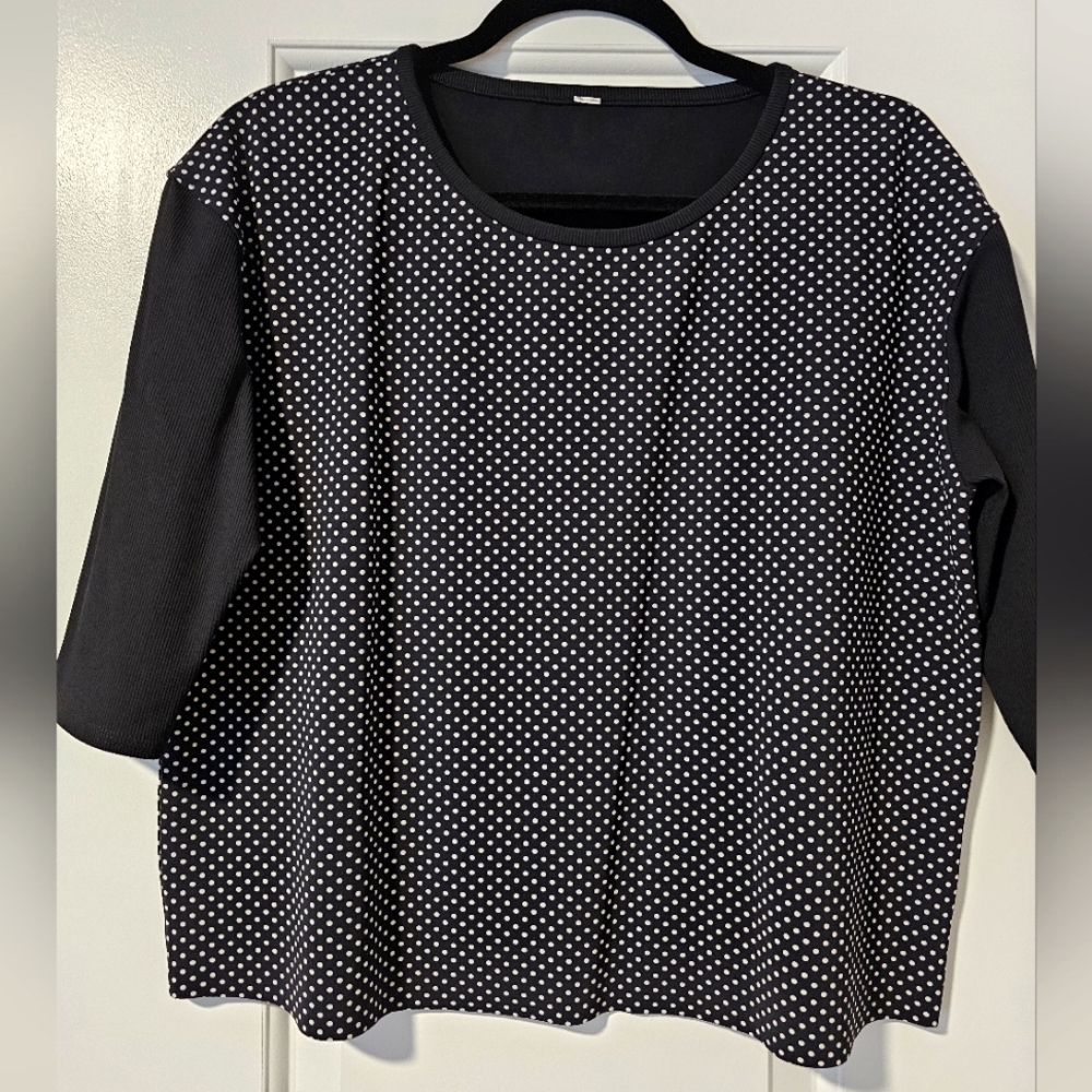 Lululemon Out Of This World Polka dot Top Reversible